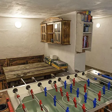 Rauriser Bergchalet Дом отдыха *