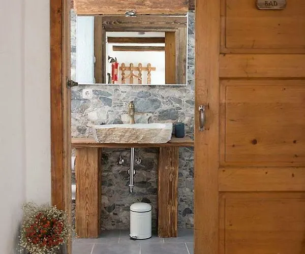 Rauriser Bergchalet ラウリス