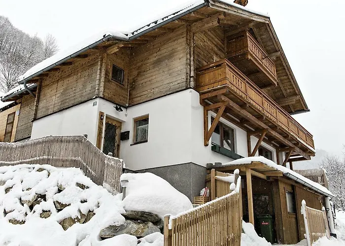 Rauriser Bergchalet ラウリス