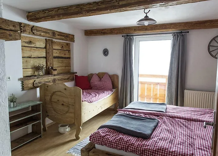 Rauriser Bergchalet ラウリス